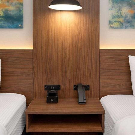 La Quinta By Wyndham Angleton Hotel Luaran gambar