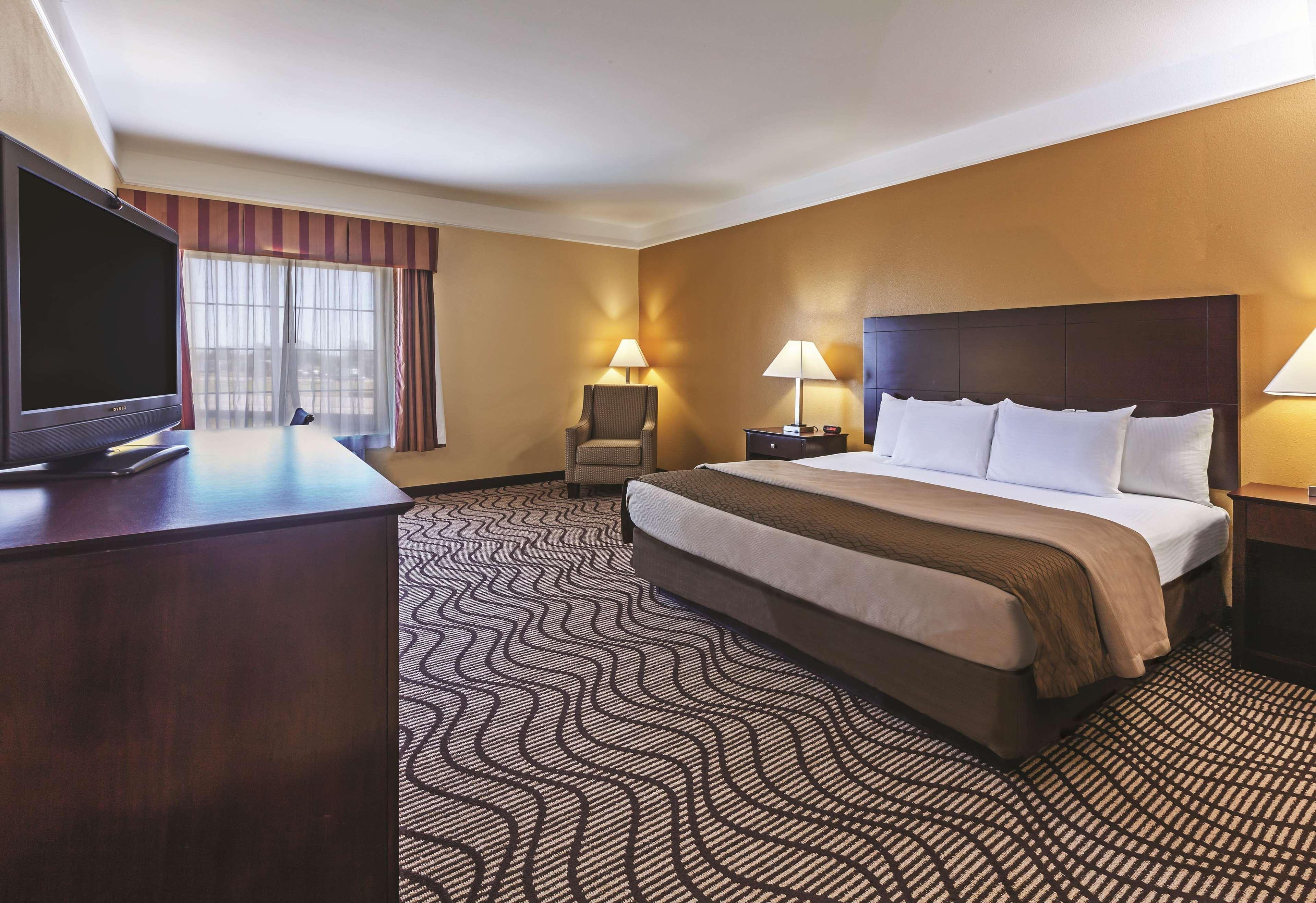 La Quinta By Wyndham Angleton Hotel Luaran gambar