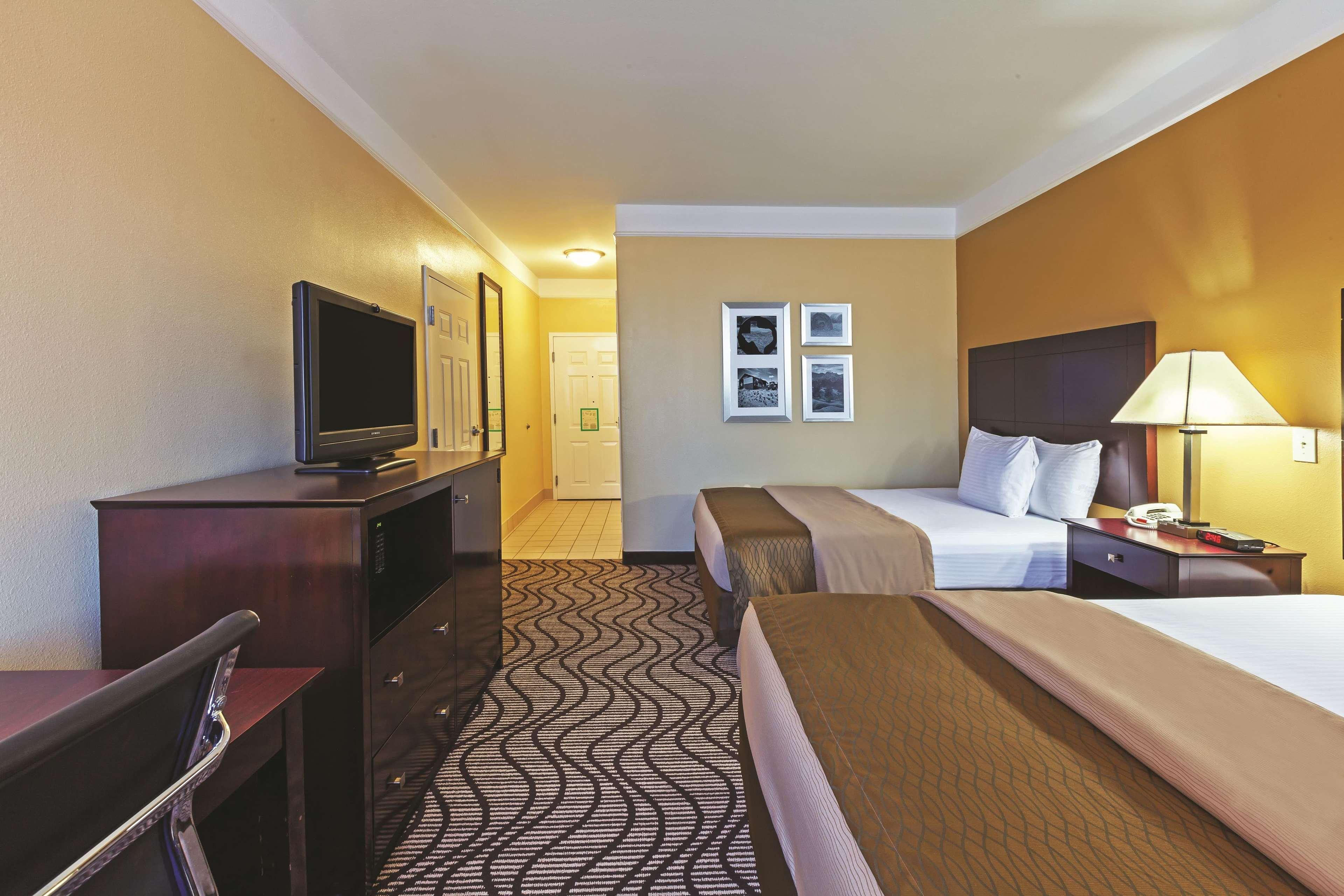 La Quinta By Wyndham Angleton Hotel Luaran gambar