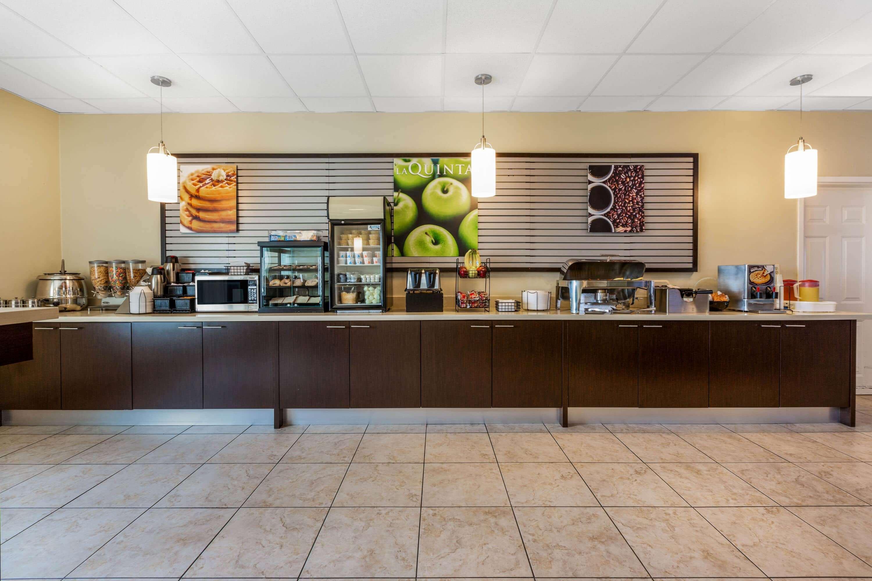 La Quinta By Wyndham Angleton Hotel Luaran gambar