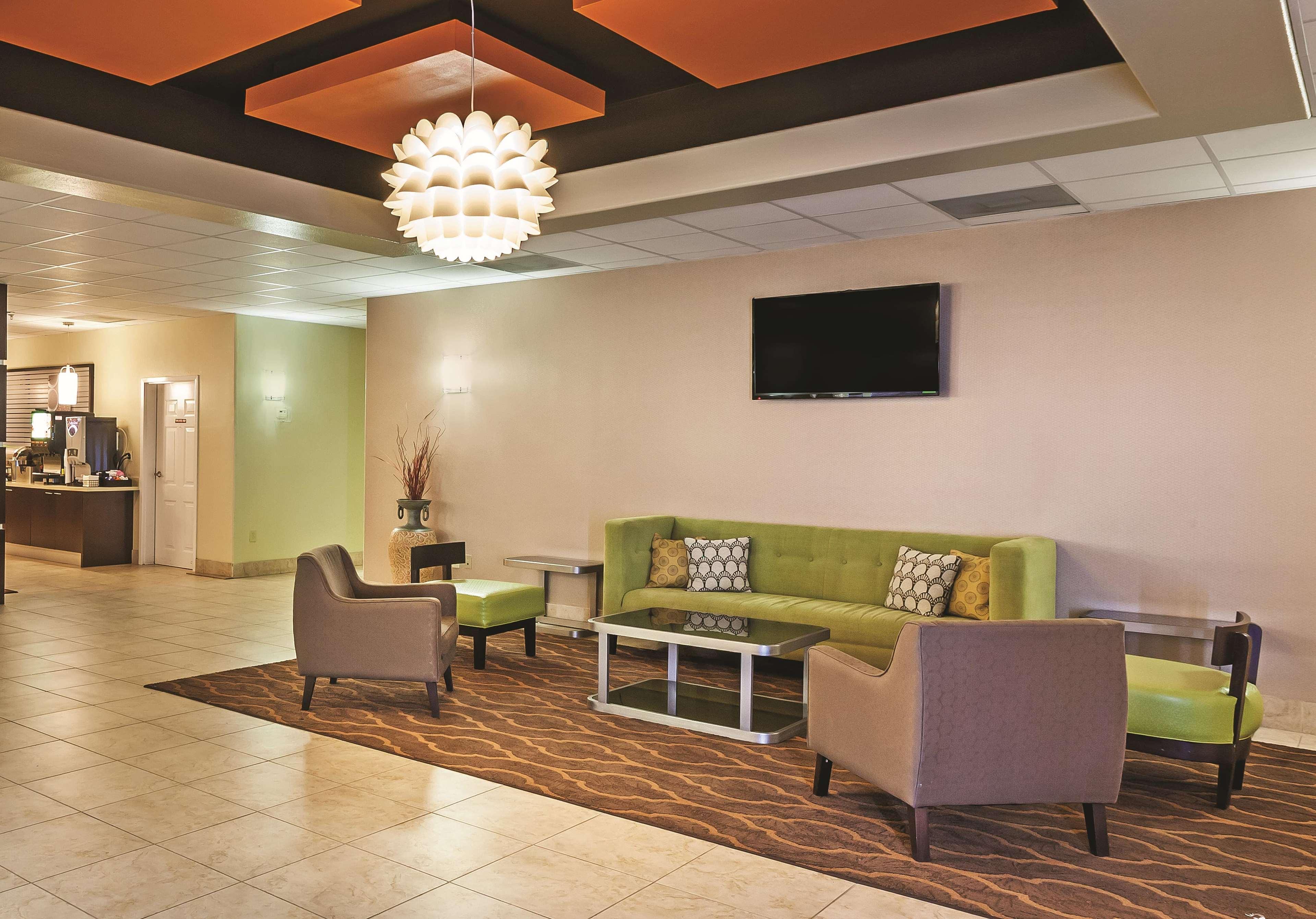 La Quinta By Wyndham Angleton Hotel Luaran gambar