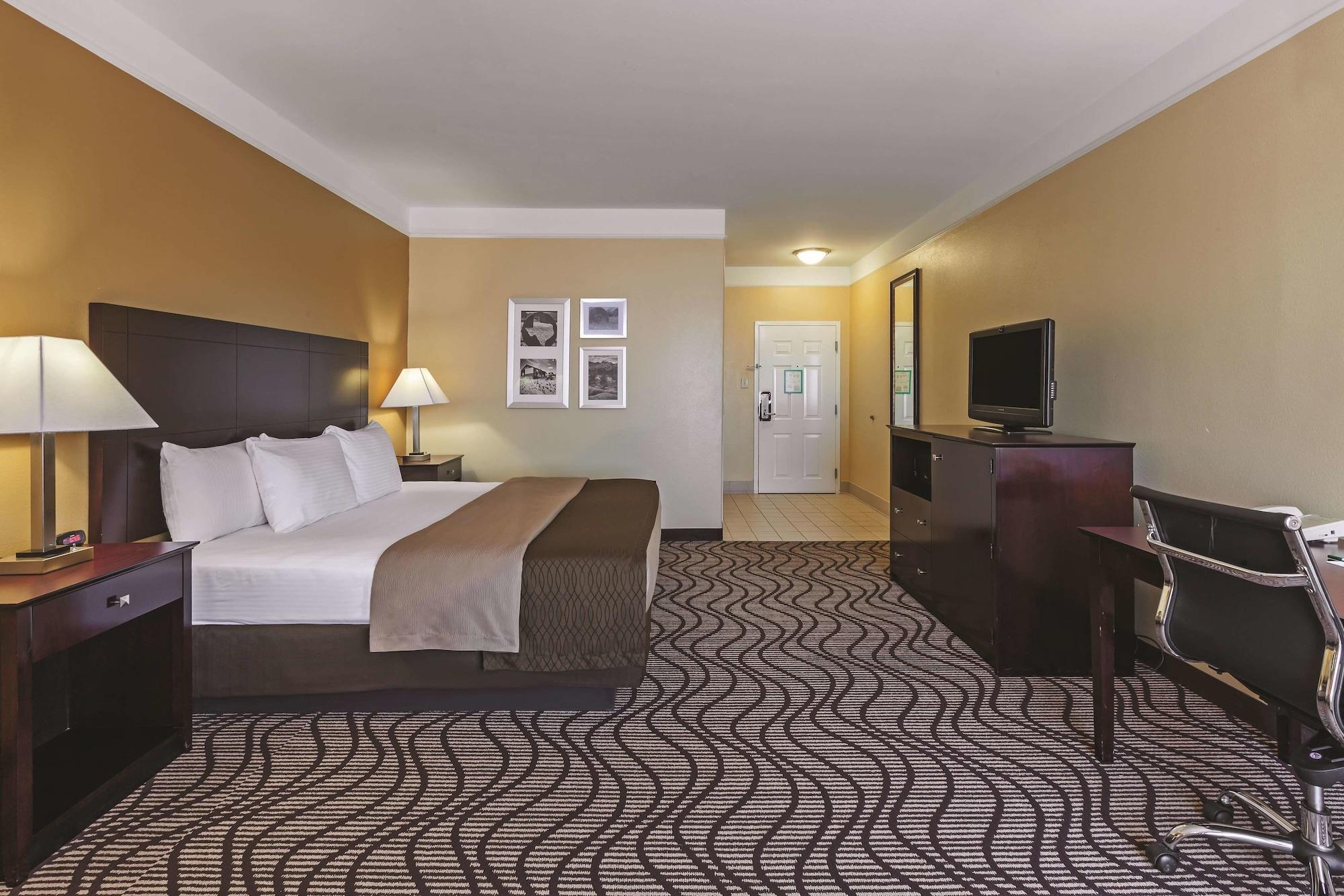 La Quinta By Wyndham Angleton Hotel Luaran gambar