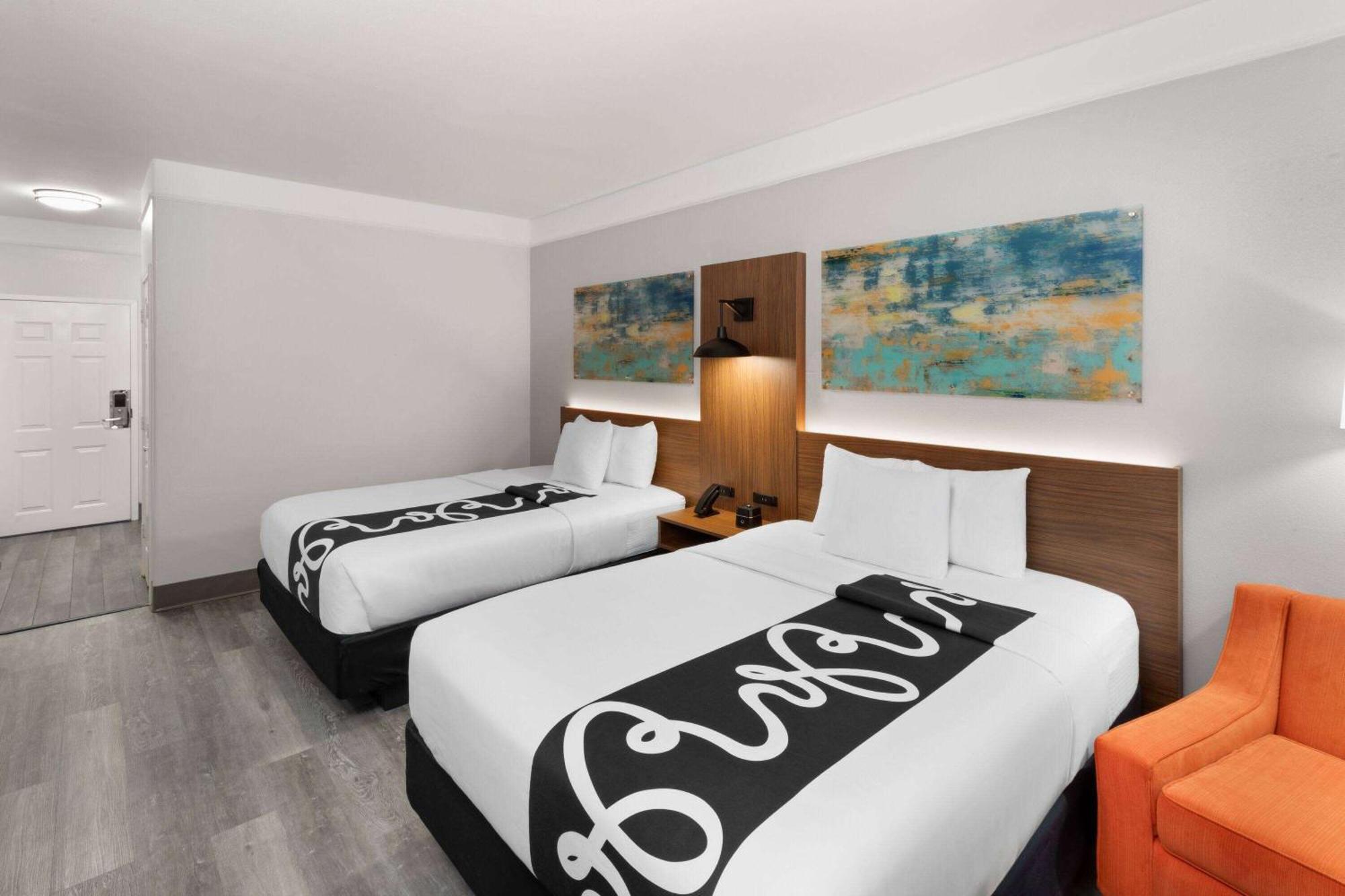 La Quinta By Wyndham Angleton Hotel Luaran gambar