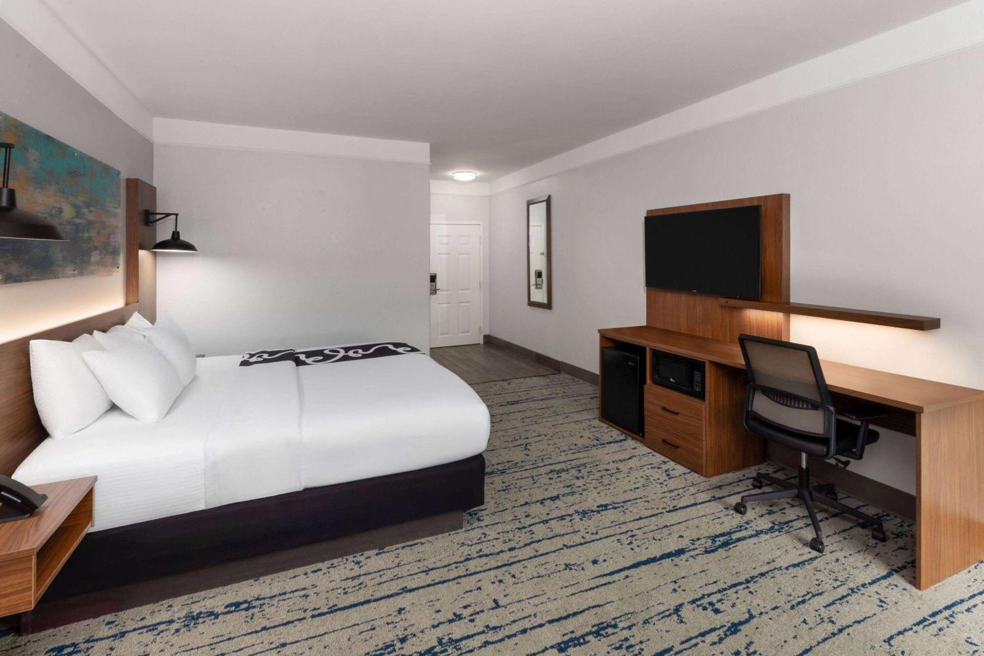 La Quinta By Wyndham Angleton Hotel Luaran gambar