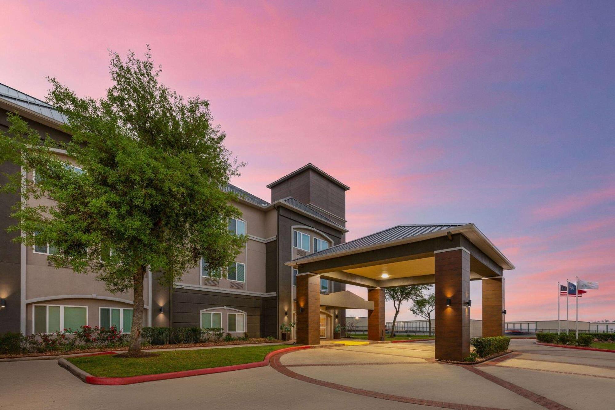 La Quinta By Wyndham Angleton Hotel Luaran gambar